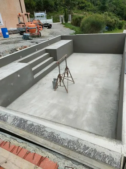 Construcción De Piscinas 