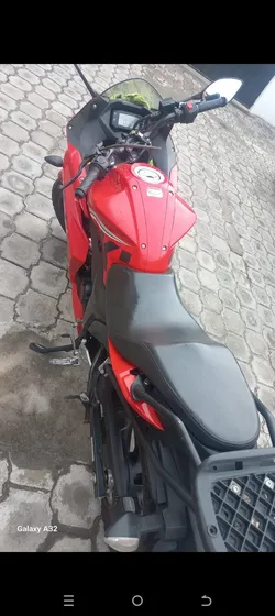 Moto Suzuki Rojo Y Negro