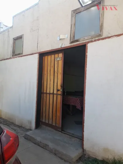 Casa En Venta De 2 Dorm. En Pudahuel