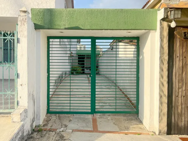Se Vende Apartoquinta En Calle Cerrada El Parral 