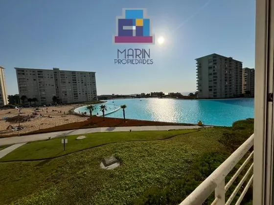 Departamento Laguna Bahia, Algarrobo