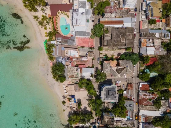 En Venta Terreno-hotel En Playa Boca Chica