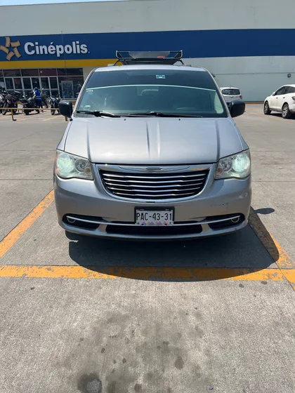 Chrysler Town & Country 3.6 Lx Mt