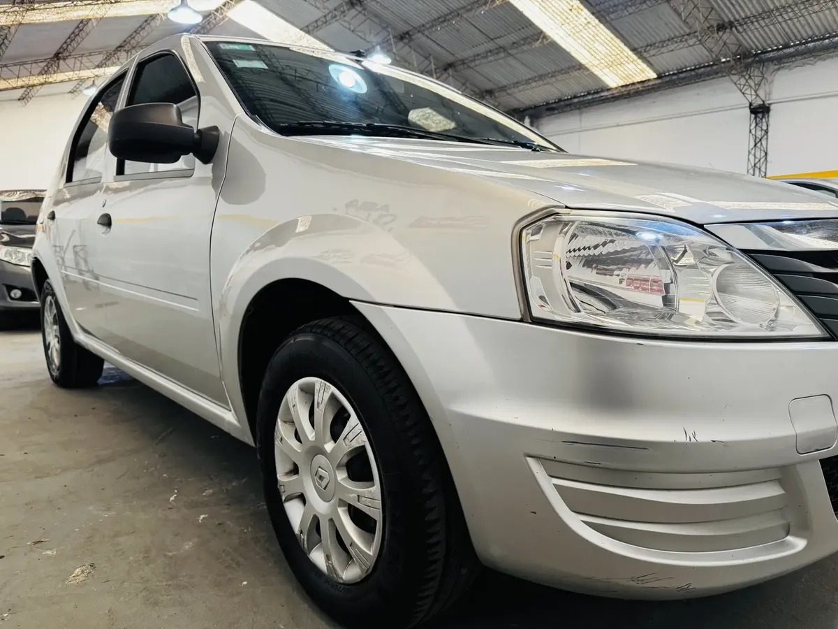 Renault Logan 1.6 Pack Plus5259349301978828816
