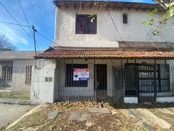 Monoambiente Al Frente En Lomas De Zamora