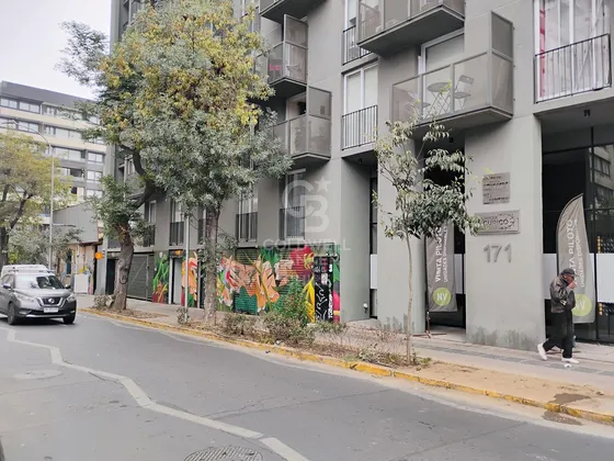 Local Comercial De 46m2 En Santiago Centro