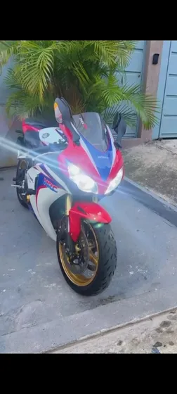 Cbr1000rr, Pneus Novos Power 5, Moto Com Remap, Kit Sliders