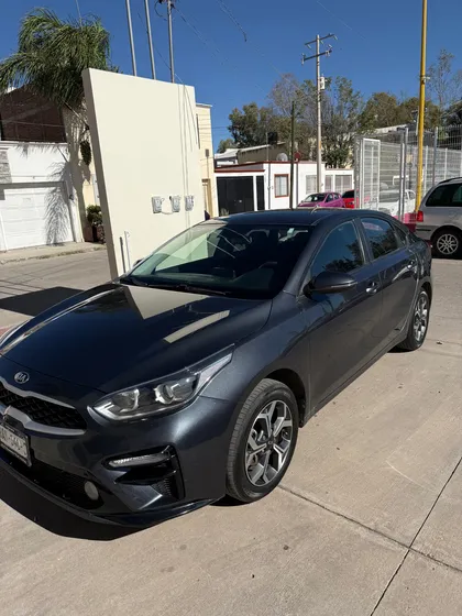 Kia Forte 2.0 Lx Mt
