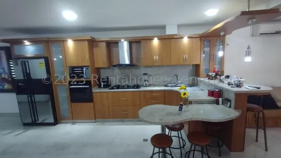 Casa En Venta En Urbanismo Con Pozo Propio En Cabudare Cod.25-5743 Nd