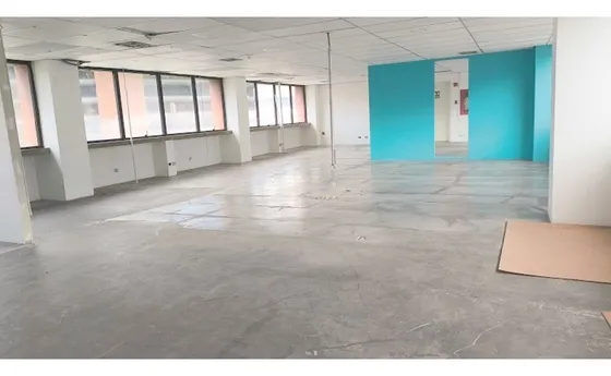 Alquilo Oficina 180m2 Boleita Sur 2732