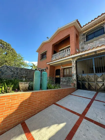 Se Vende Casa Con Anexo Independiente La Trigaleña 