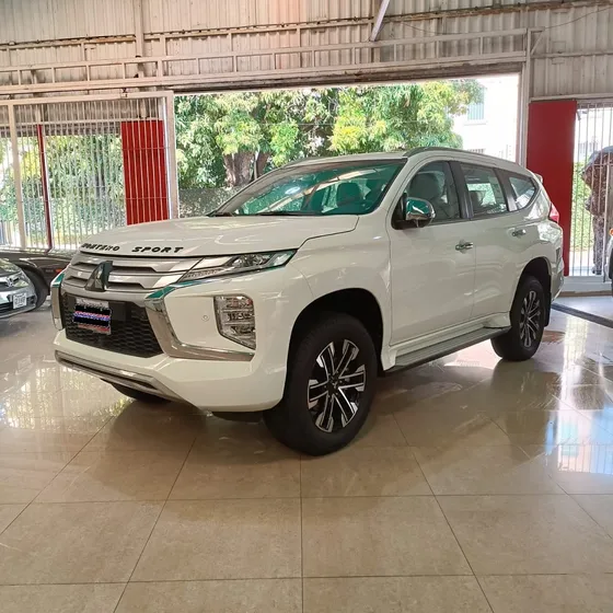 Mitsubishi Montero Sport