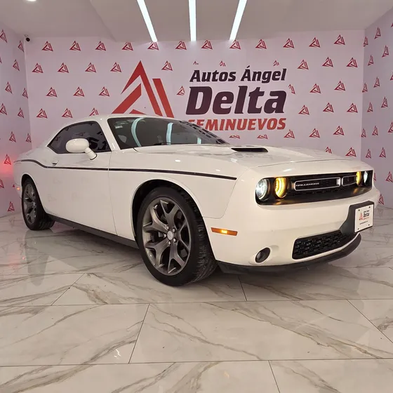 Dodge Challenger 3.6 Black Line X At