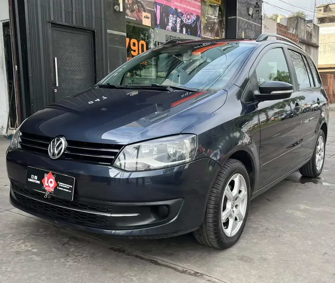 Volkswagen Suran 1.6 Trendline 11b
