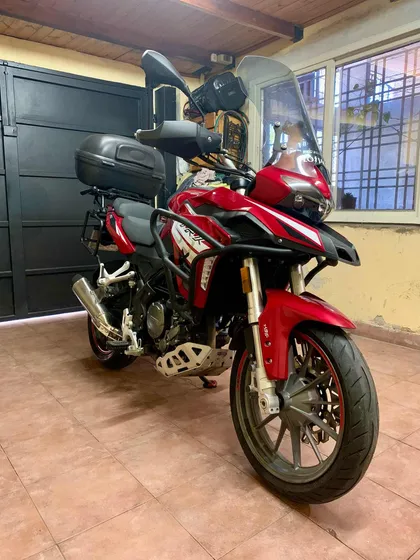Benelli Trk 251 Equipada Full