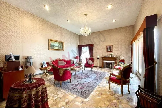 Maravillosa Casa En Venta - Héroes De La Revolución