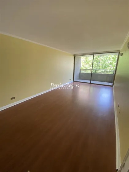 Departamento En Venta De 3 Dorm. En Las Condes