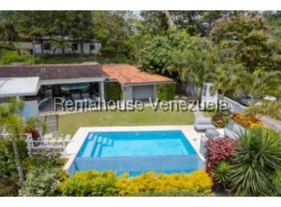 #25-24672  Espectacular Casa En Los Geranios 