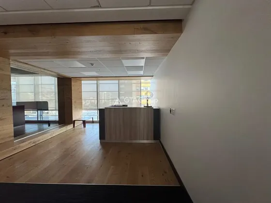 Arriendo Oficina 211 M2 Cerro Colorado
