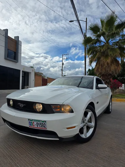Ford Mustang Gt V8