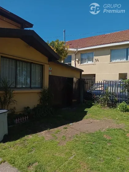 Casa En Venta De 3 Dorm. En San Pedro De La Paz