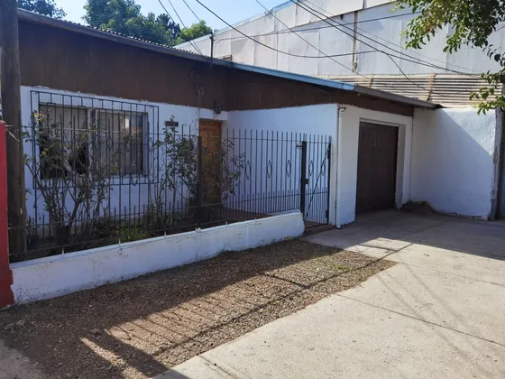 Casa Quinta Antigua, 975 M2