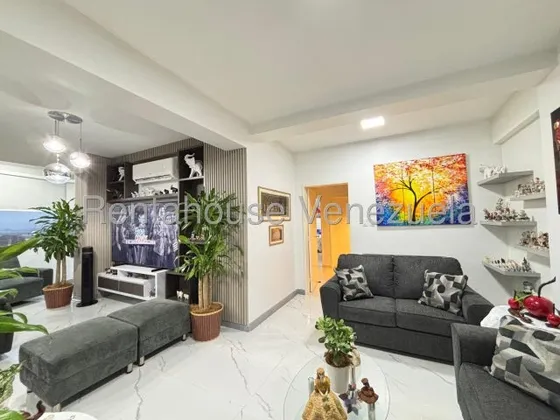   Apartamento En Venta. La Mata Cabudare  Lara, Venezuela/ Jlòpez/ #   Còd. #  25-16980 /3 D/ 2 B/101 M² 