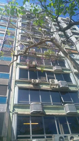 Oficina - Alquiler Av 9 De Julio 1000 Recoleta  140m2 Piso Entero