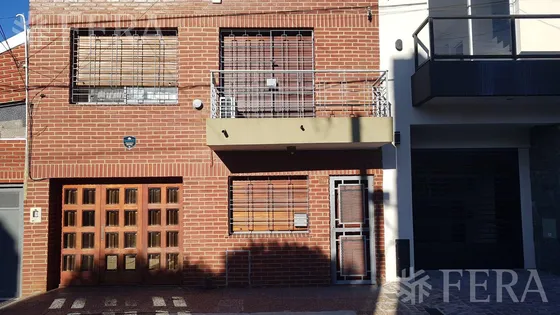 Venta Ph 4 Ambientes Con Terraza En Bernal