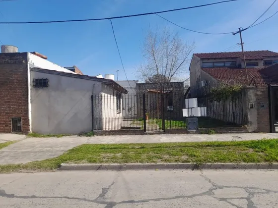 Casa A Terminar Con Amplio Terreno