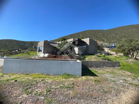 Casa En Venta De 3 Dorm. En La Serena