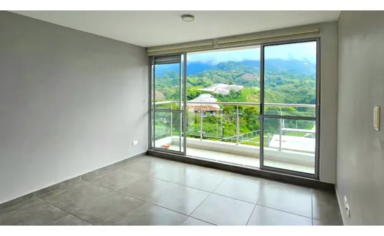 Se Vende Apartamento En La Avenida Centenario 