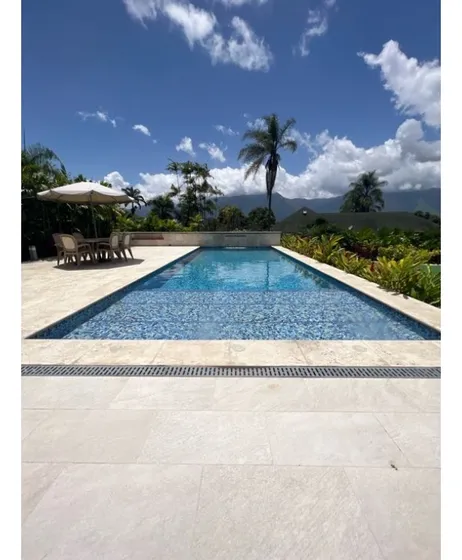 Se Vende Casa 1000 Mts Cerro Verde 9396