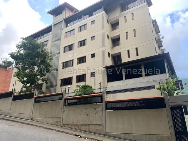 Ls Vende Apartamento P B Urb Miranda
