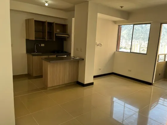 Venta De Apartamento En Hacienda Niquia Con Excelente Vista