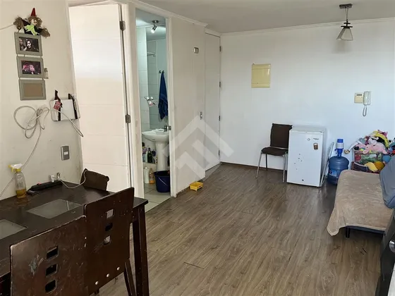 Departamento En Venta De 3 Dorm. En Estación Central