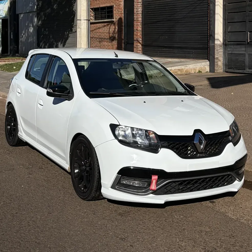 Renault Sandero 2.0 Rs 145cv