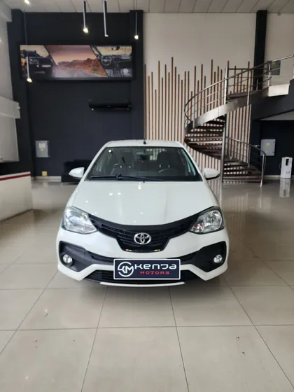 Toyota Etios 1.5 Xls 6mt