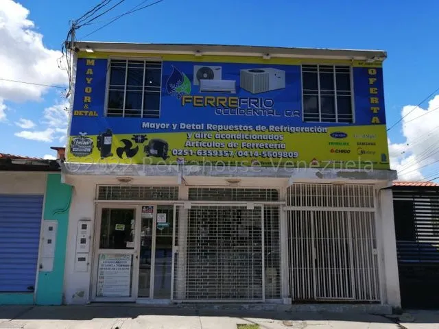  Jl* Casa Comercial Ideal Para Uso Comercial/ Residencial Con 1 Local Y + En Venta El Paraíso Cabudare  Lara, Venezuela/josé López/#  25-5237  /142 M² 