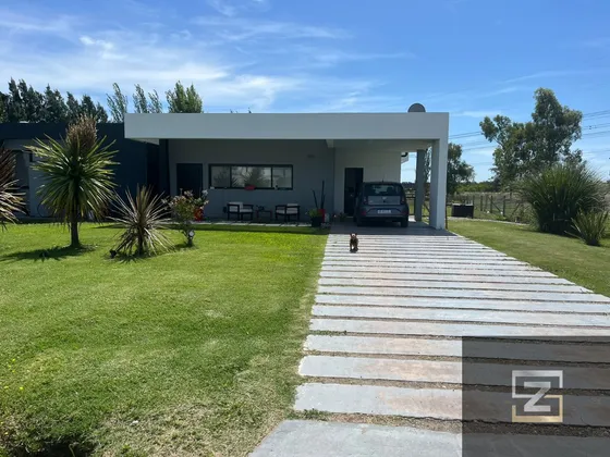 Venta Casa 3 Dormitorios La Magdalena Con Cochera
