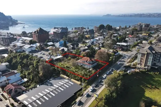 Se Vende Terreno De 2.362 M2 Frente A Mall De Puerto Varas