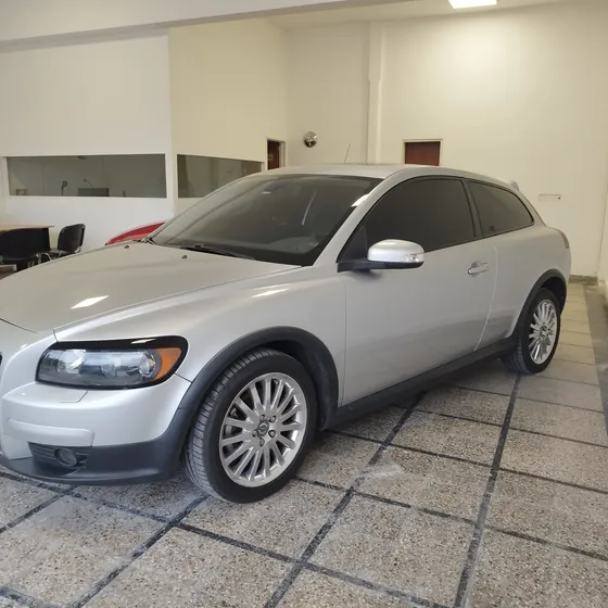 Volvo C30 2.4 T5 220hp Mt Pack Plus