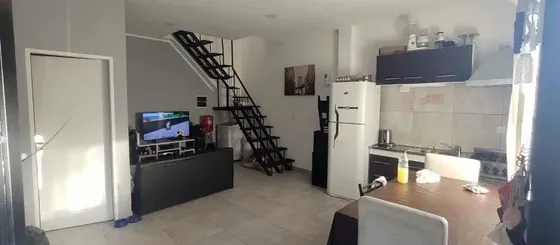 Dúplex En Venta - 3 Dormitorios 3 Baños - 100mts2 Totales - Ciudad Evita