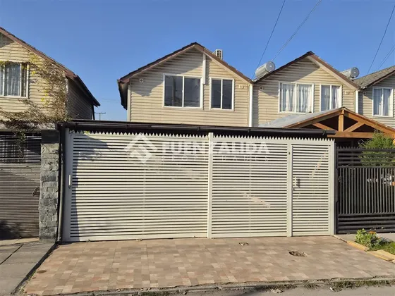 Casa En Arriendo De 3 Dorm. En Buín