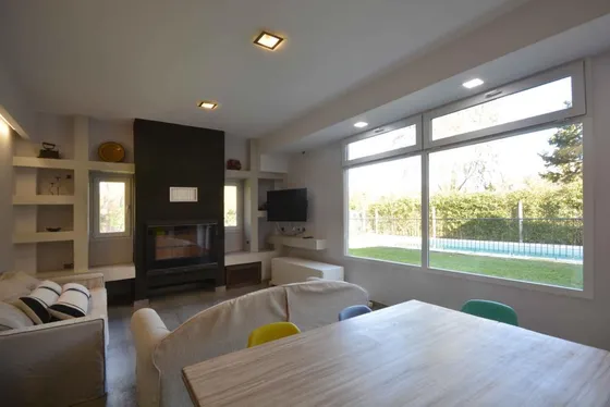Casa En Venta - 5 Dormitorios 5 Baños 1 Cochera - 640mts2 - Malvinas Argentinas