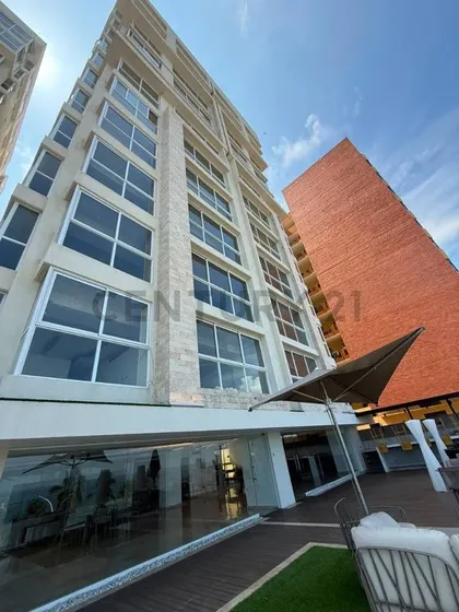 Apartamento En Venta Lecheria Obra Gris Avanzada Res. Dubai