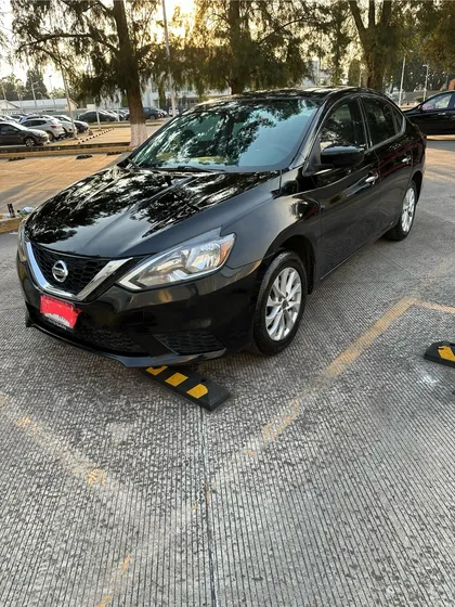 Nissan Sentra 1.8 Advance Mt
