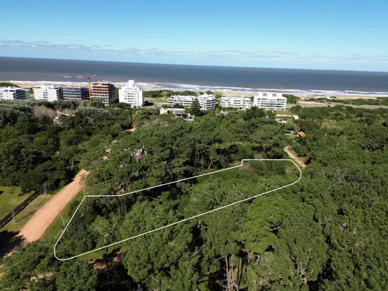 Terreno En Venta Para Construir Edificio En Punta Del Este