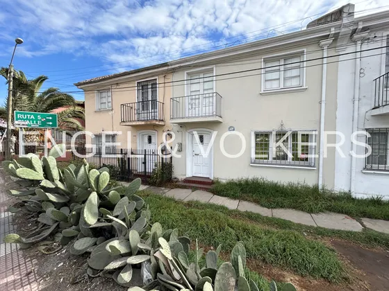 Venta De Casa En Av. Juan Cisternas