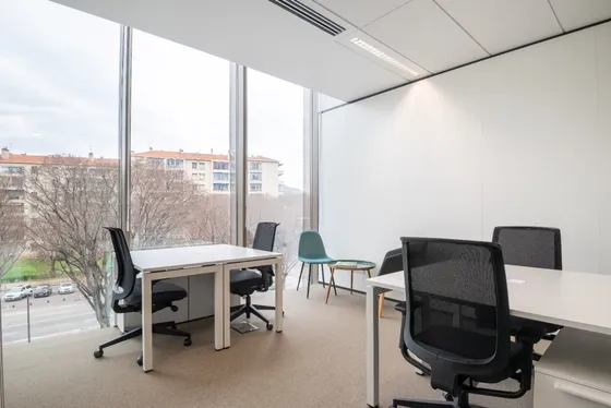 Arriendo Oficina Metro Tobalaba - Mall Costanera